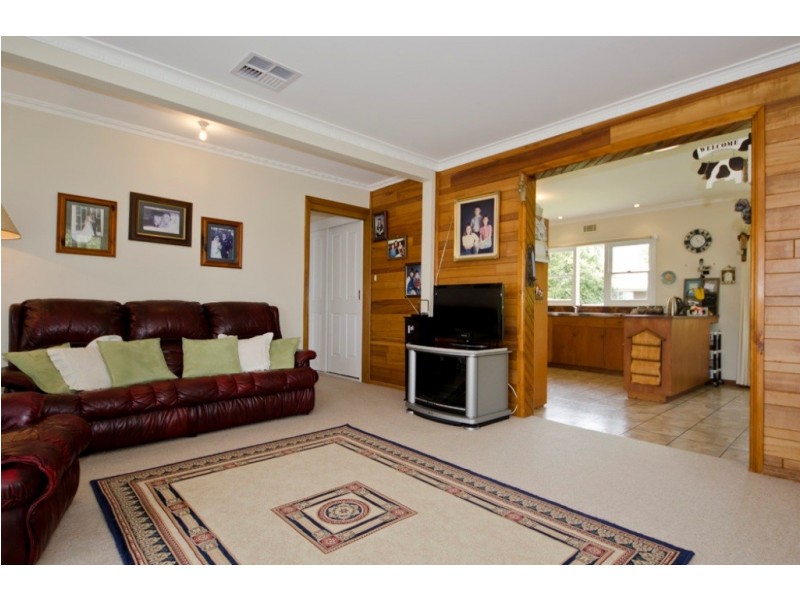 39 Station Road, St Leonards TAS 7250