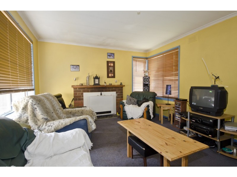 6 Hazelwood Parade, Ravenswood TAS 7250