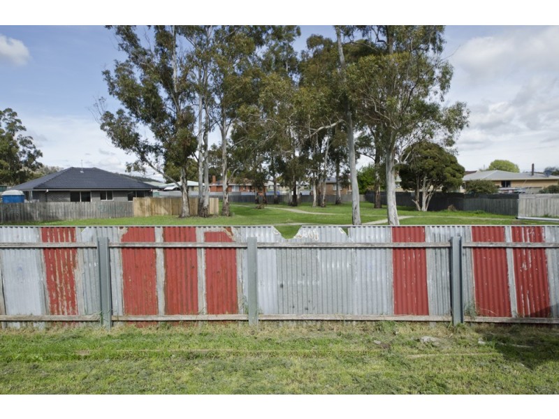 6 Hazelwood Parade, Ravenswood TAS 7250