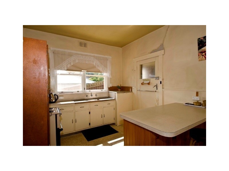 30 Bellevue Avenue, South Launceston TAS 7249