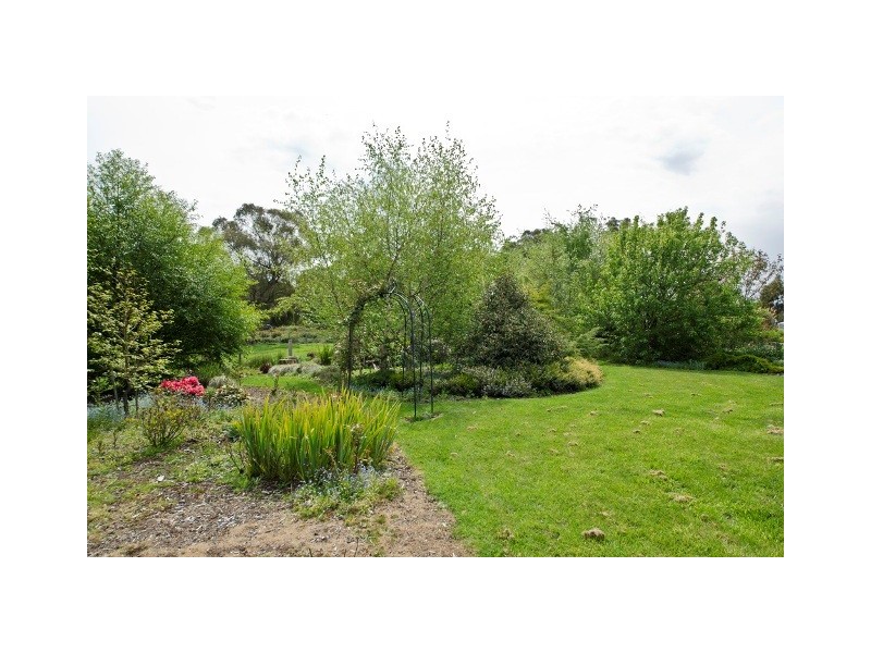 237-243 Weld Street, Beaconsfield TAS 7270