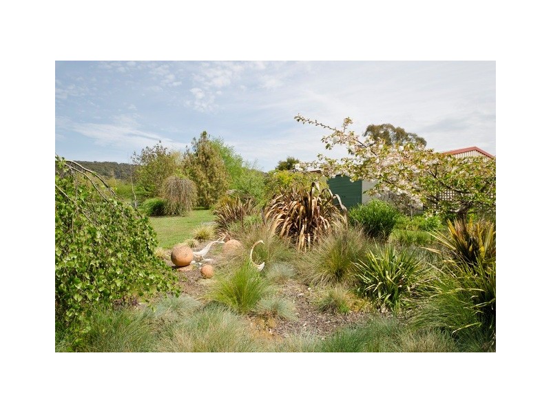 237-243 Weld Street, Beaconsfield TAS 7270