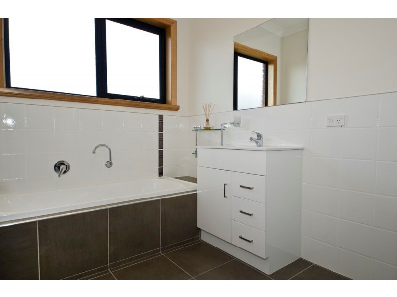 21 Country Field Court, Longford TAS 7301