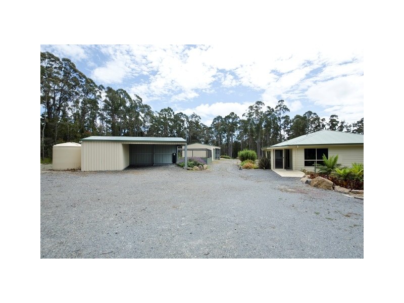 573 Greens Beach Road, York Town TAS 7270