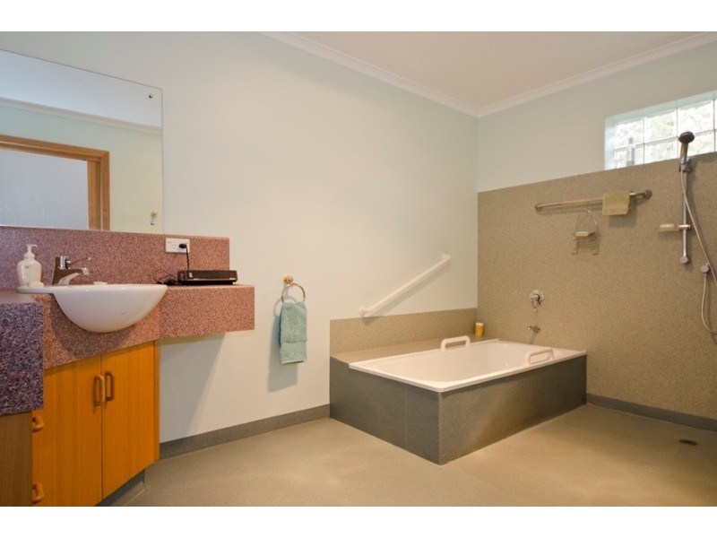 14 Woodlawn Road, Swan Bay TAS 7252