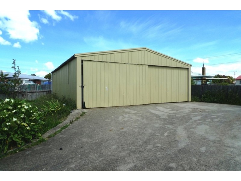 16 Renfern Street, Waverley TAS 7250