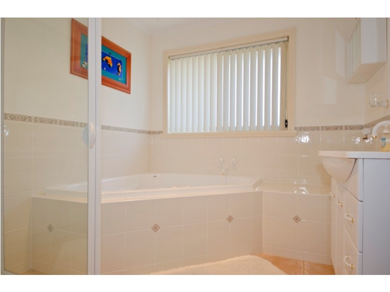 33 Holyman Drive, Prospect Vale TAS 7250