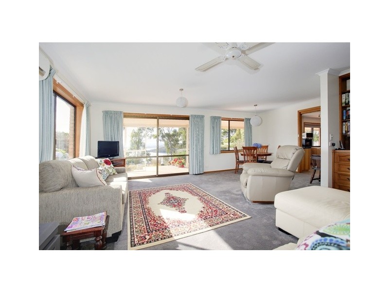 96 Oxford Street, Beauty Point TAS 7270