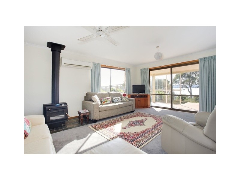 96 Oxford Street, Beauty Point TAS 7270