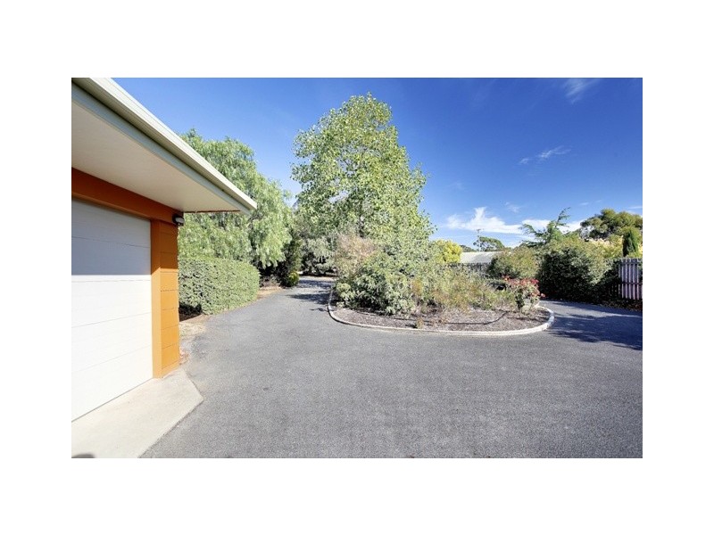 96 Oxford Street, Beauty Point TAS 7270