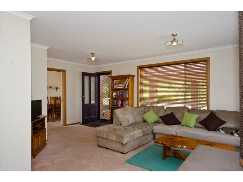 8 Encee Drive, St Leonards TAS 7250