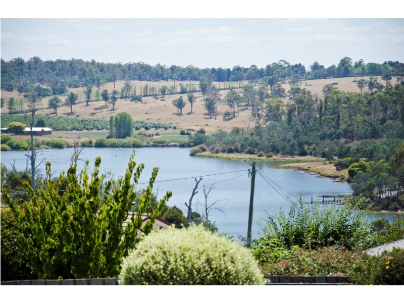 7 Columbus Drive, Blackstone Heights TAS 7250