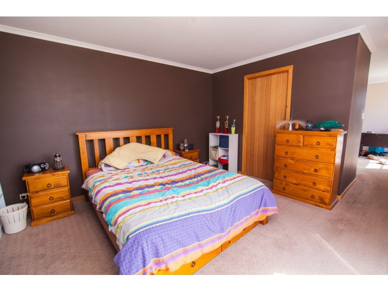 10 Adams Street, Mowbray TAS 7248