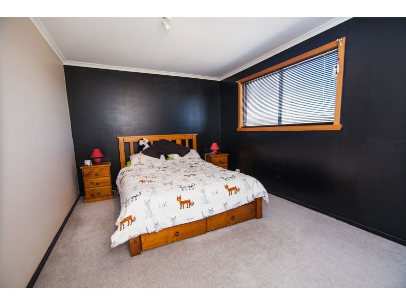 10 Adams Street, Mowbray TAS 7248