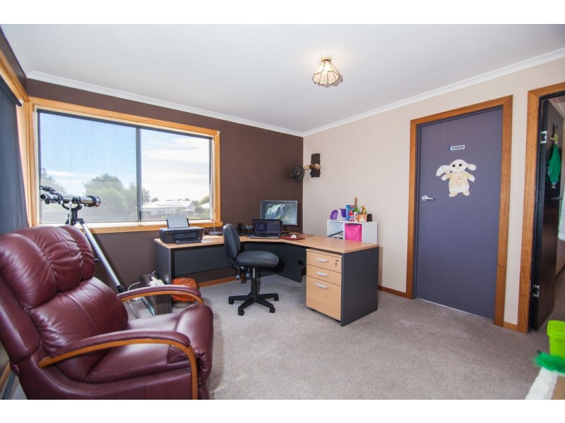 10 Adams Street, Mowbray TAS 7248