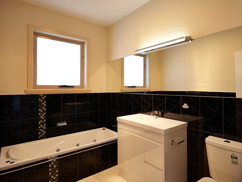 36 Floreat Crescent, Trevallyn TAS 7250