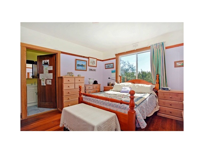 108 Long Plains Road, Exeter TAS 7275