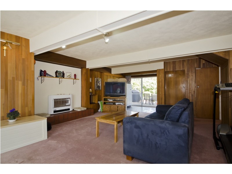 10 Beech Road, Norwood TAS 7250