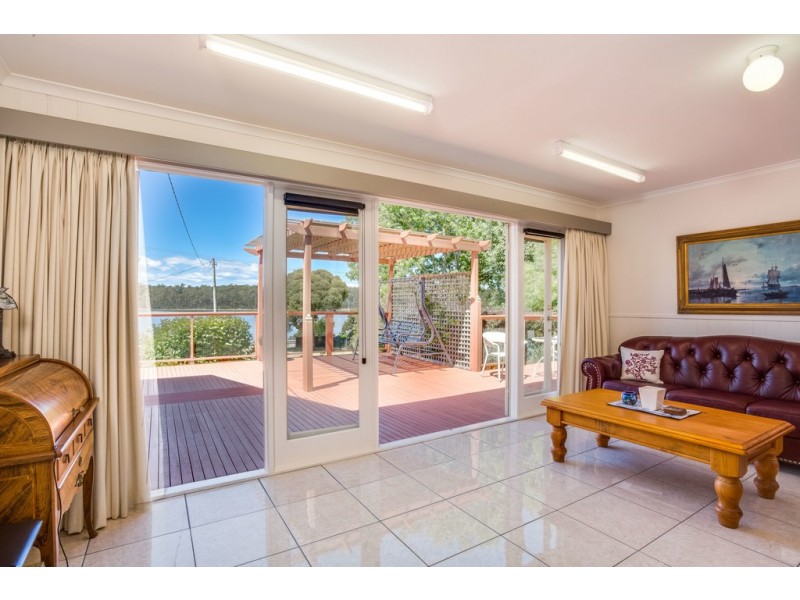 125 Gravelly Beach Road, Blackwall TAS 7275
