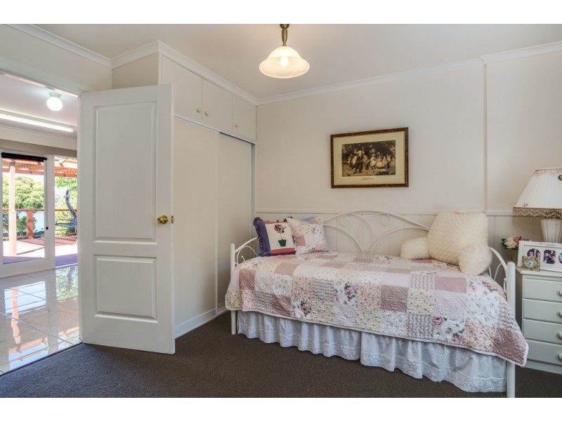 125 Gravelly Beach Road, Blackwall TAS 7275