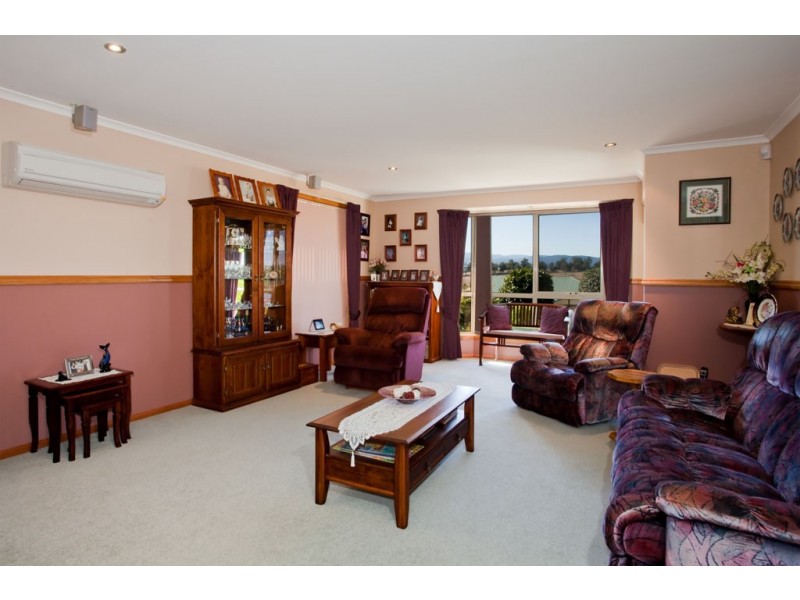 28 Piper Avenue, Youngtown TAS 7249