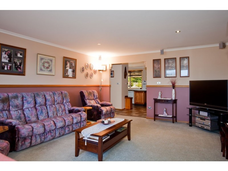 28 Piper Avenue, Youngtown TAS 7249