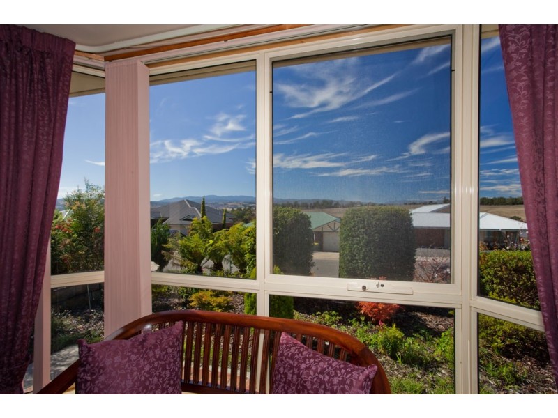 28 Piper Avenue, Youngtown TAS 7249