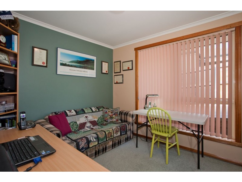 28 Piper Avenue, Youngtown TAS 7249