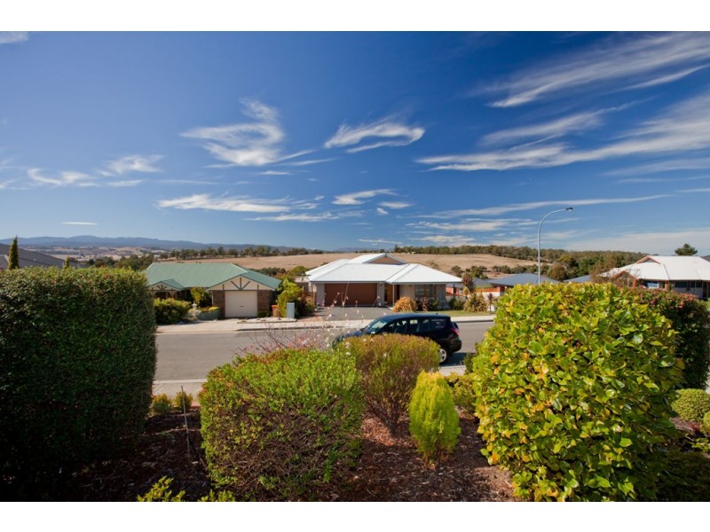 28 Piper Avenue, Youngtown TAS 7249