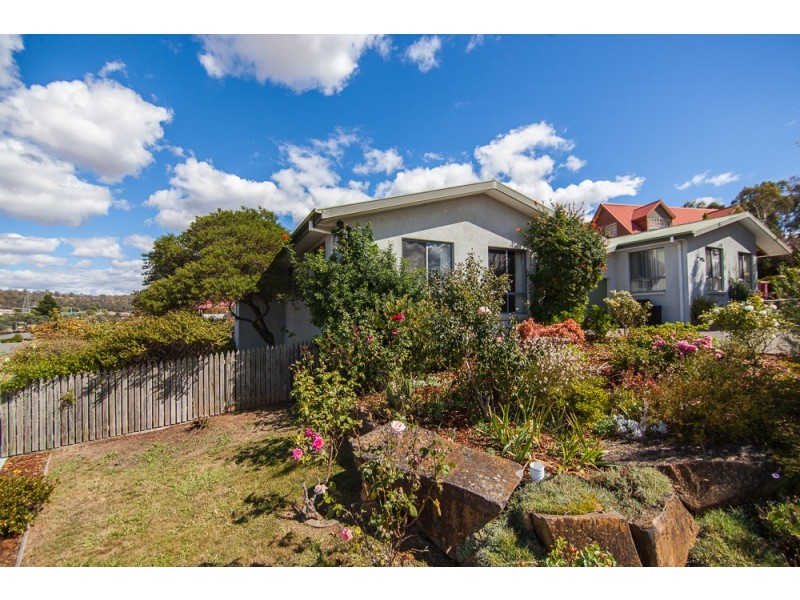 1/30 Delta Avenue, Youngtown TAS 7249