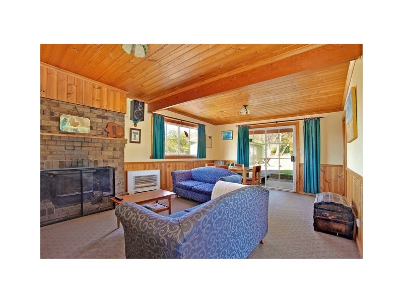 27 New Street, Beaconsfield TAS 7270