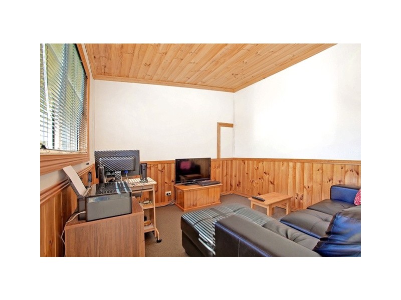 27 New Street, Beaconsfield TAS 7270