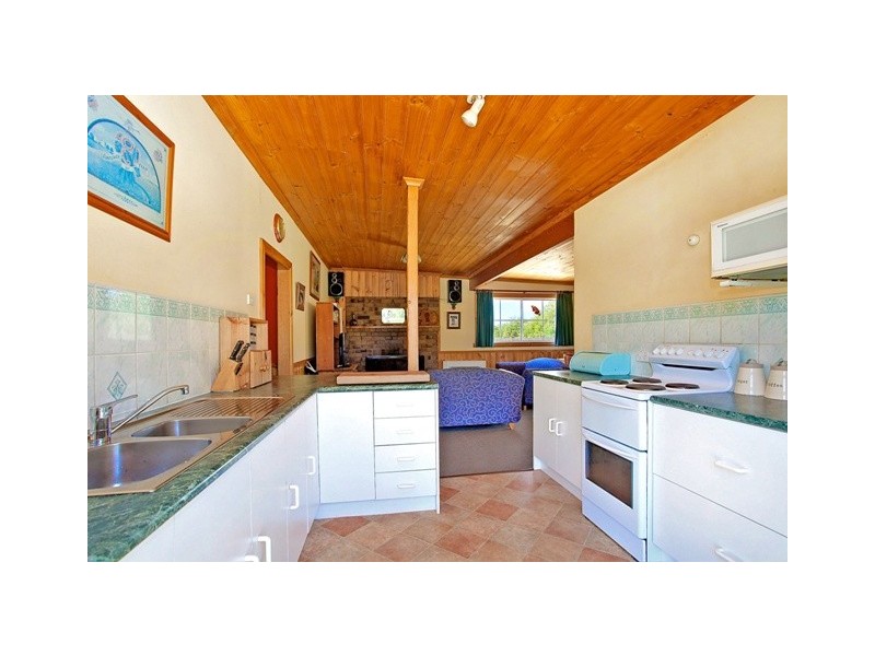 27 New Street, Beaconsfield TAS 7270