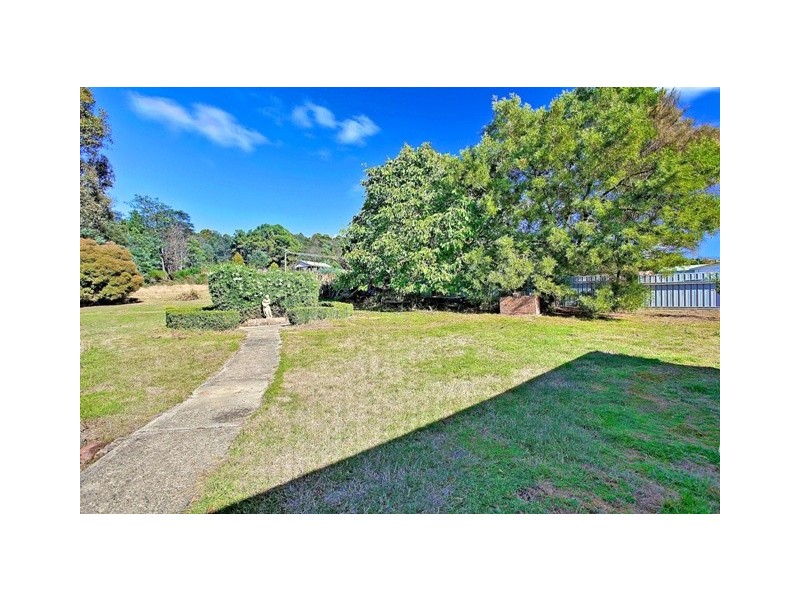 27 New Street, Beaconsfield TAS 7270