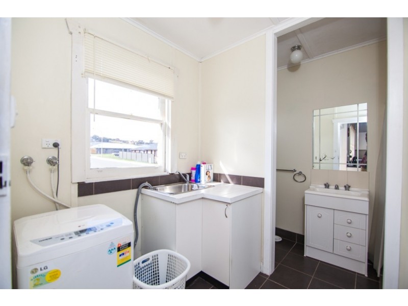 194 Alanvale Road, Newnham TAS 7248