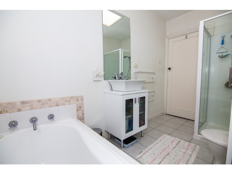 8 Veulalee Avenue, Trevallyn TAS 7250