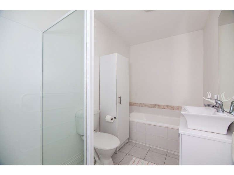 8 Veulalee Avenue, Trevallyn TAS 7250