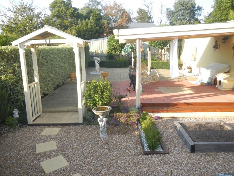 7 Elizabeth Street, Perth TAS 7300