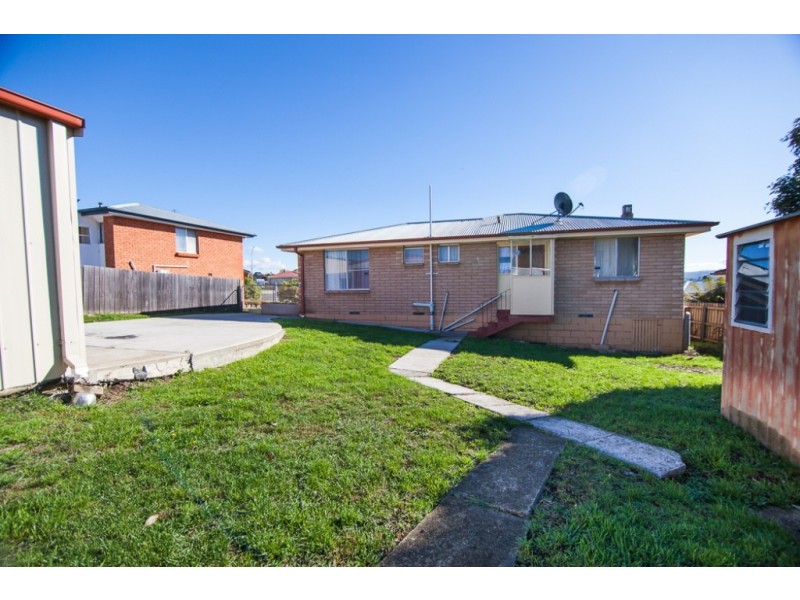 3 Whitemark Place, Waverley TAS 7250