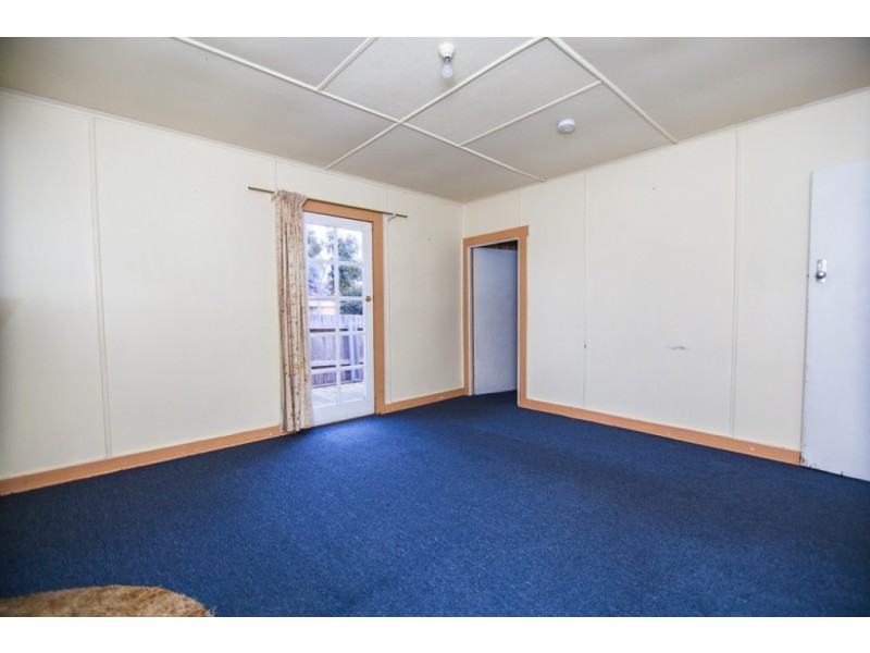 2/81 Tompsons Lane, Newnham TAS 7248