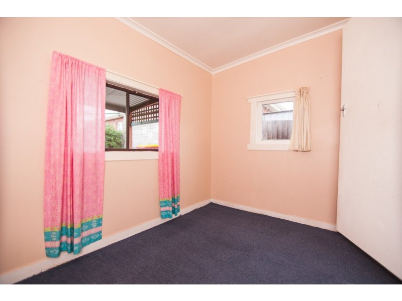 2/81 Tompsons Lane, Newnham TAS 7248