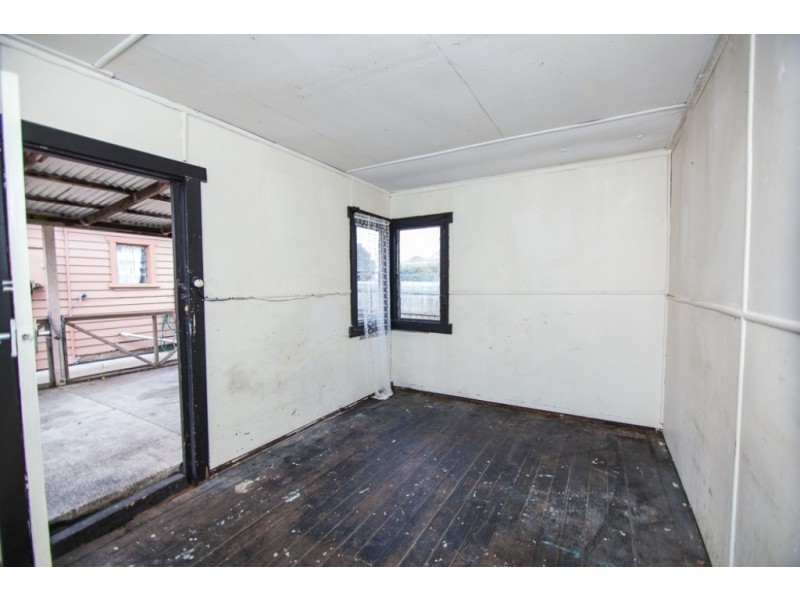 2/81 Tompsons Lane, Newnham TAS 7248