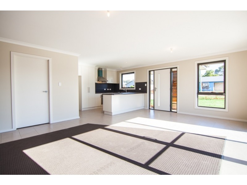 31 Cromwell Street, Perth TAS 7300