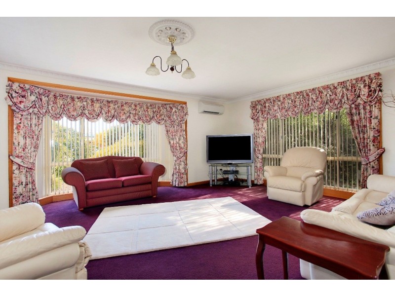 5 Mount Garrett Court, Youngtown TAS 7249