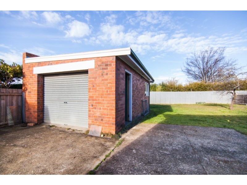 6 Fairway Crescent, Riverside TAS 7250