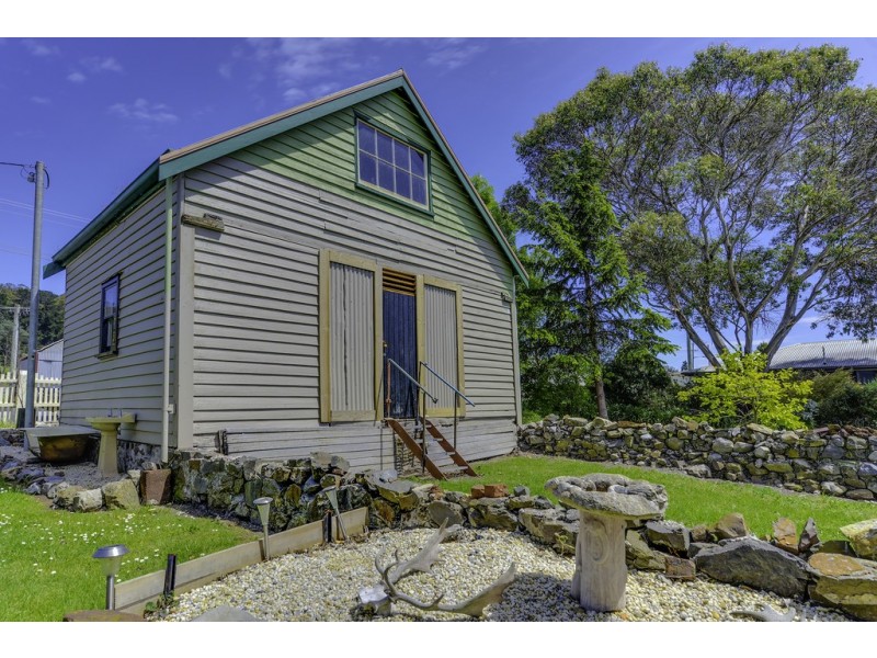 158-160 Weld Street, Beaconsfield TAS 7270