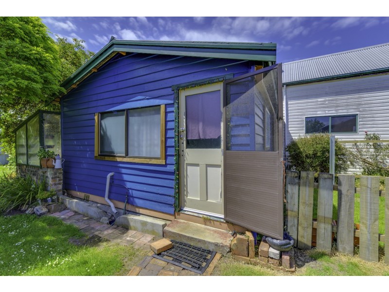 158-160 Weld Street, Beaconsfield TAS 7270