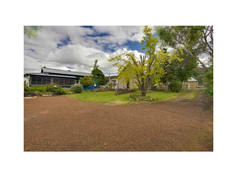 158-160 Weld Street, Beaconsfield TAS 7270