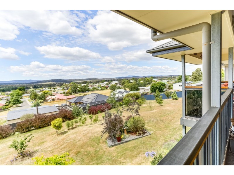 32-34 Brooklyn Street, Beaconsfield TAS 7270