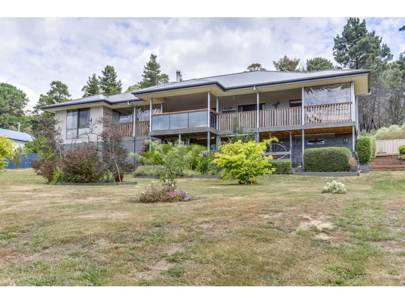 32-34 Brooklyn Street, Beaconsfield TAS 7270